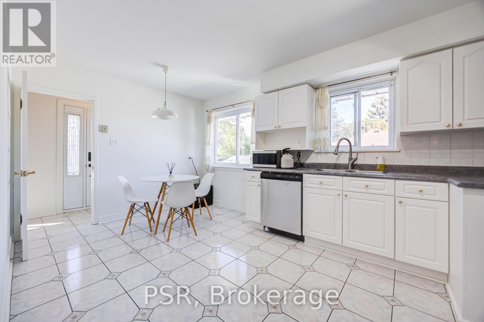 53 Marcos Boulevard Property Photo 8