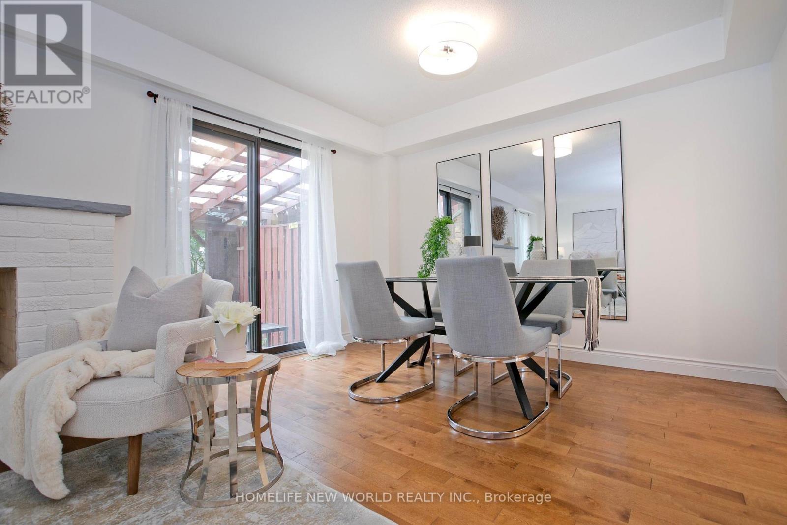 60 James Park Square Property Photo 6