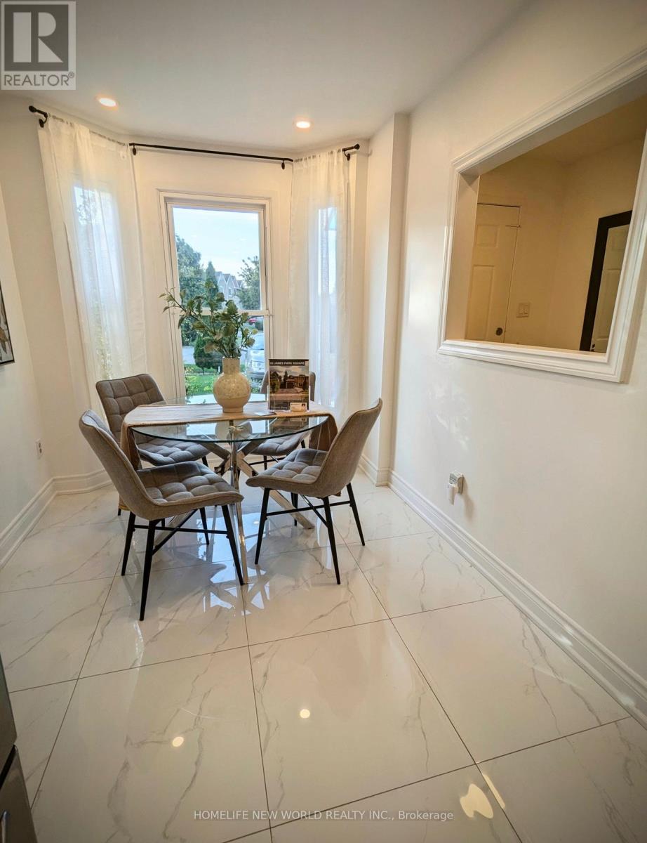 60 James Park Square Property Photo 16