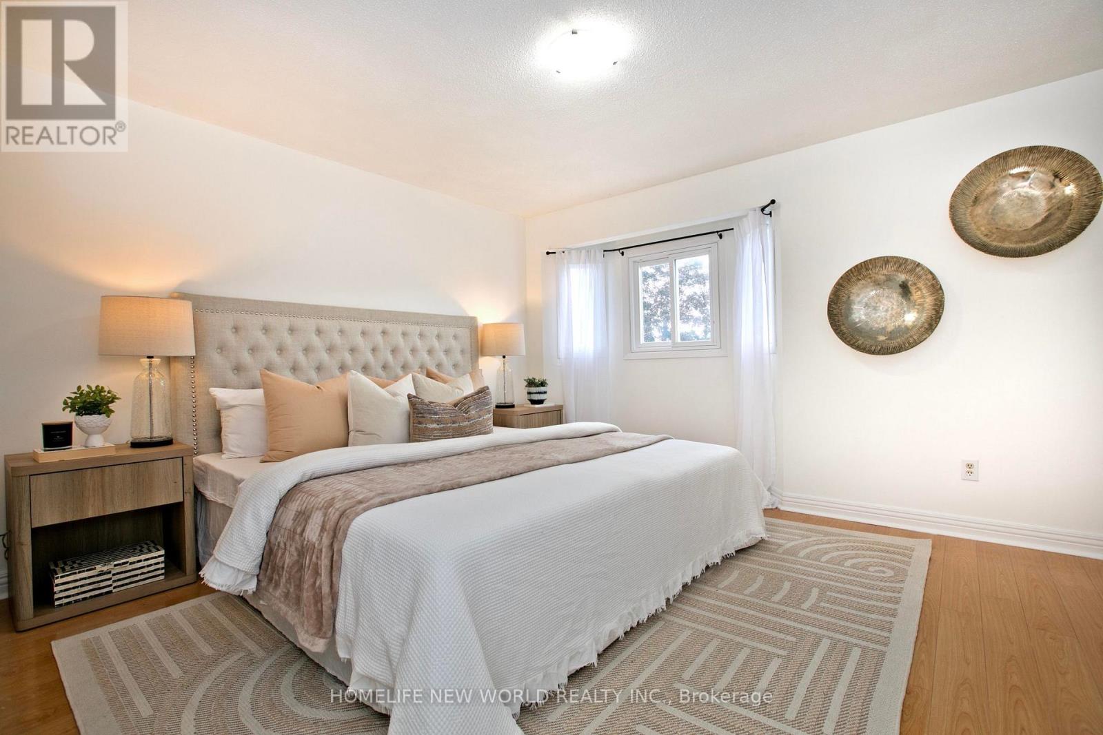 60 James Park Square Property Photo 24