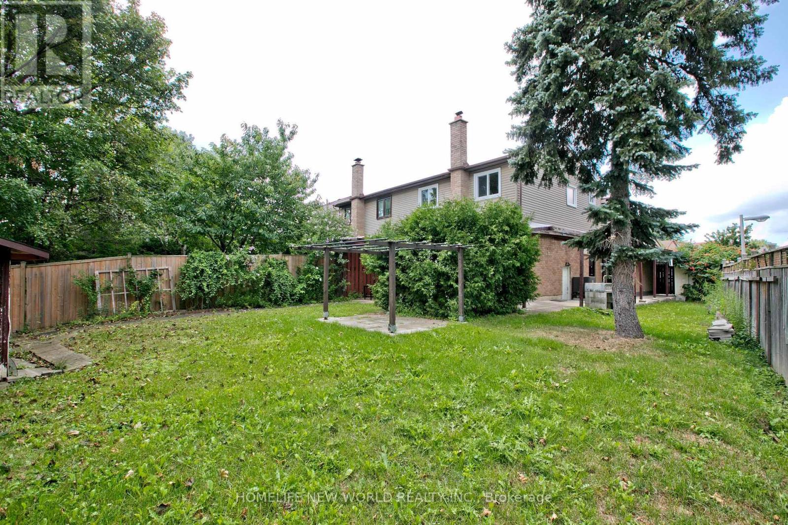60 James Park Square Property Photo 48