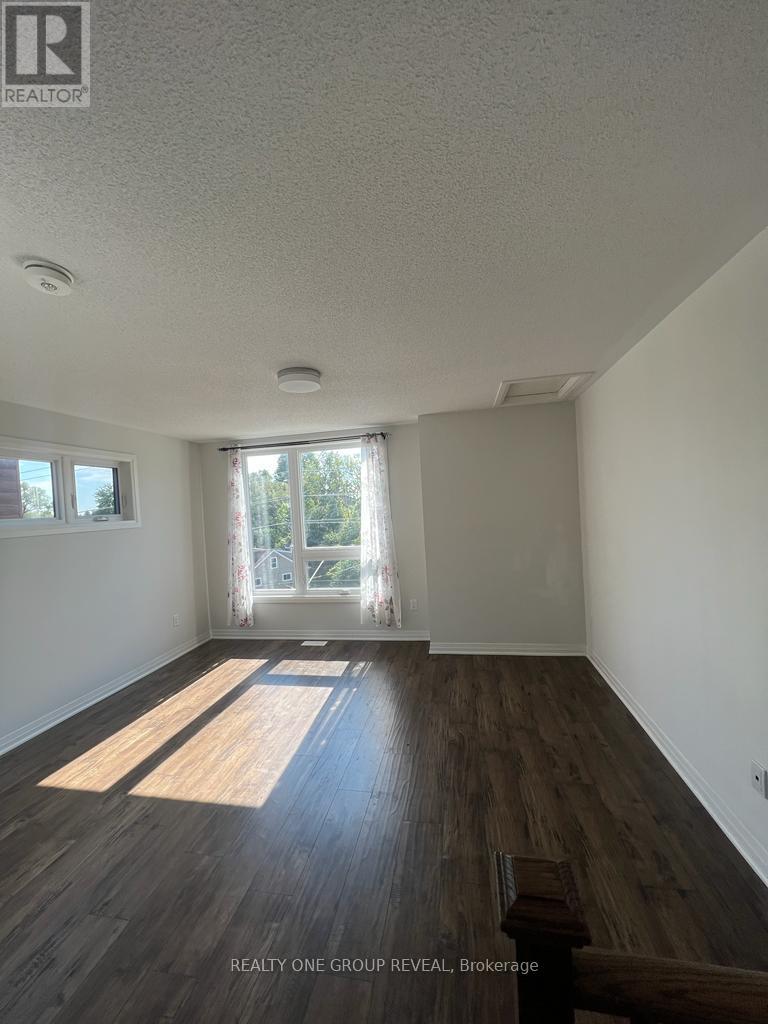 1636 Pleasure Valley Path Property Photo 5
