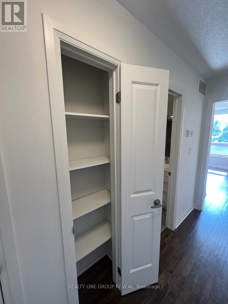 1636 Pleasure Valley Path Property Photo 17