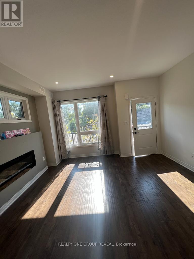1636 Pleasure Valley Path Property Photo 27