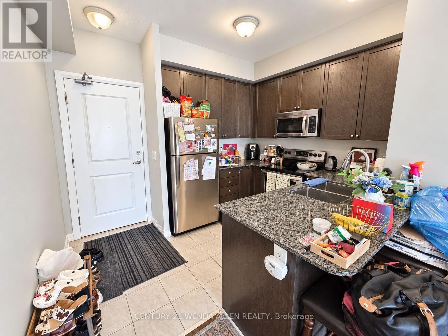 203 - 80 Shipway Avenue Property Photo 10