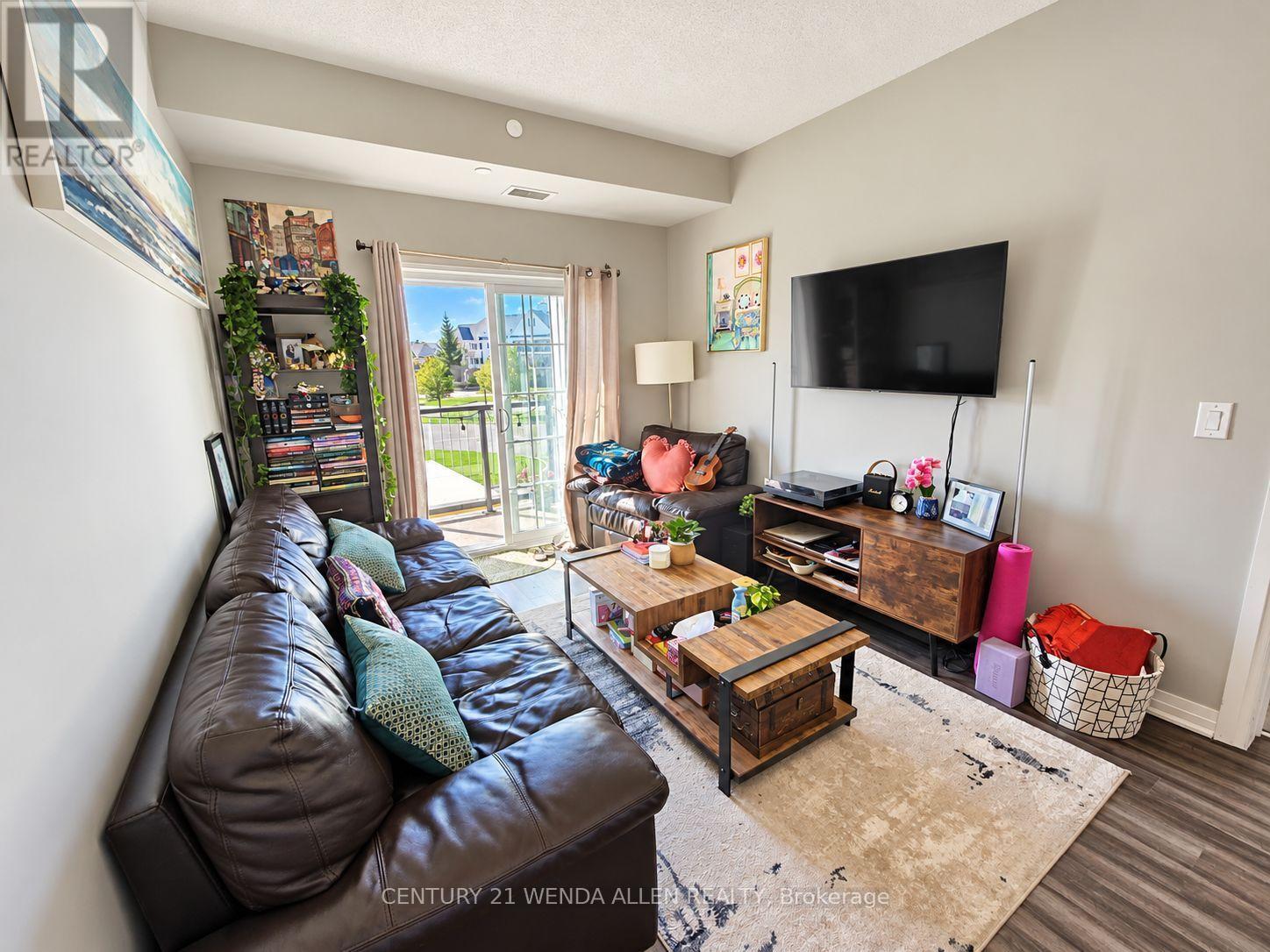 203 - 80 Shipway Avenue Property Photo 15