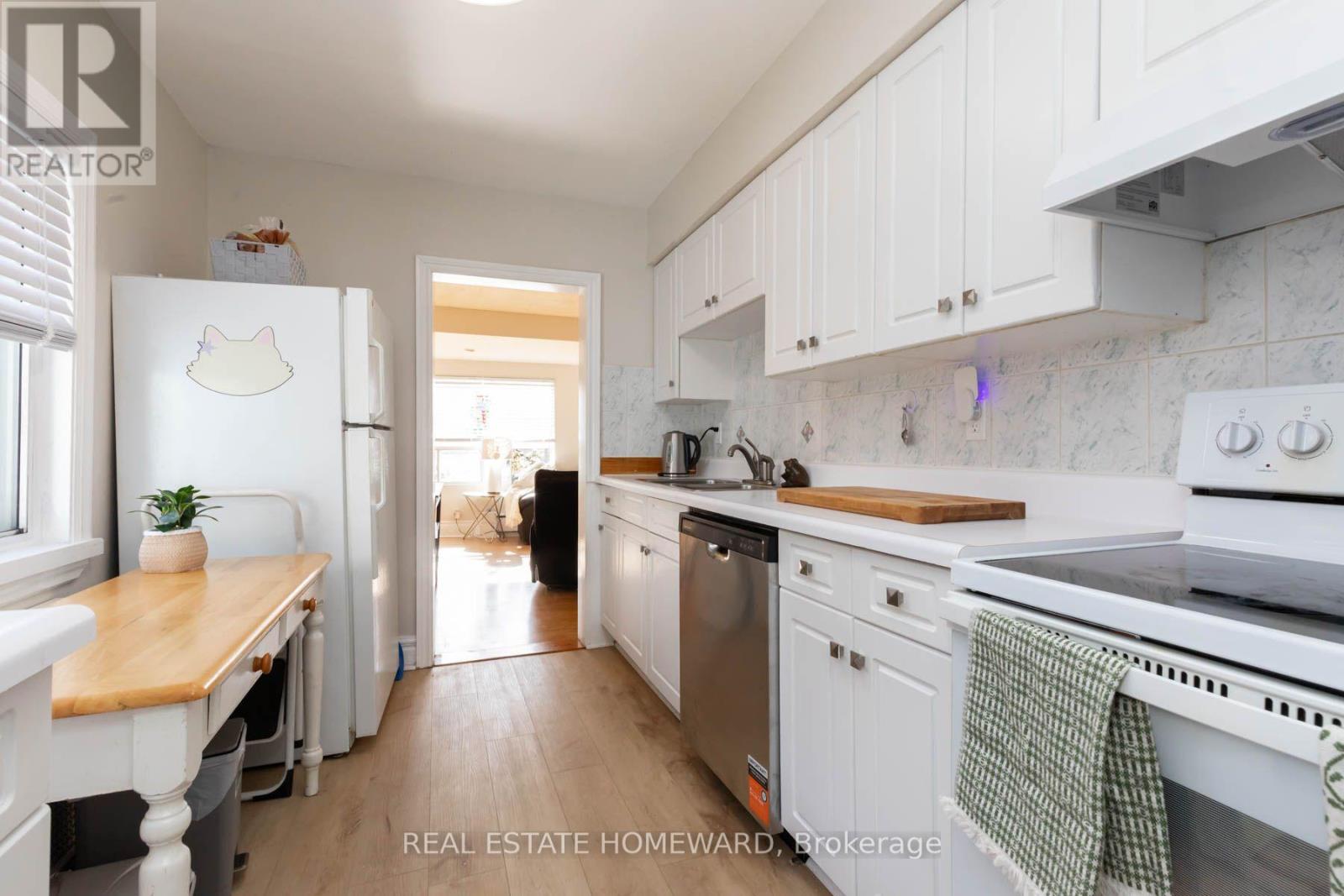 212 Clonmore Drive Property Photo 11