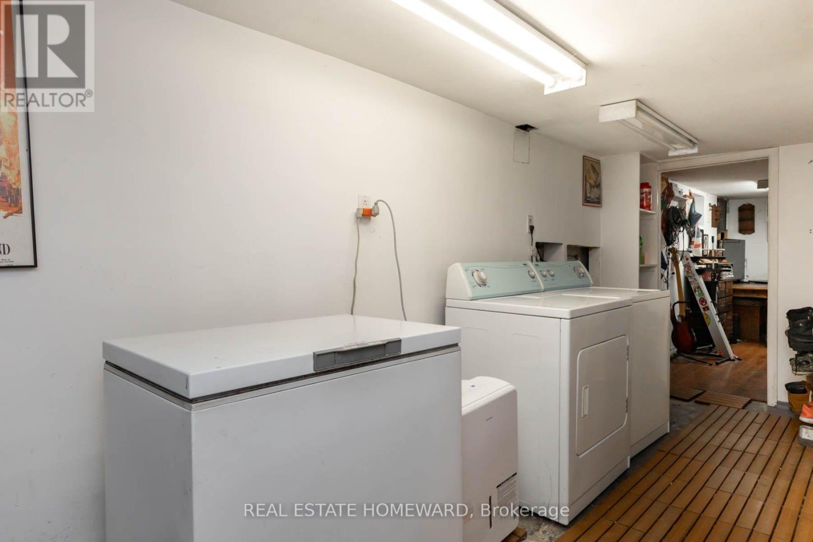 212 Clonmore Drive Property Photo 27
