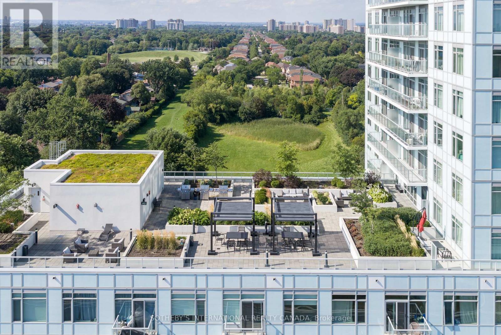 809 - 3220 Sheppard Avenue E Property Photo 22