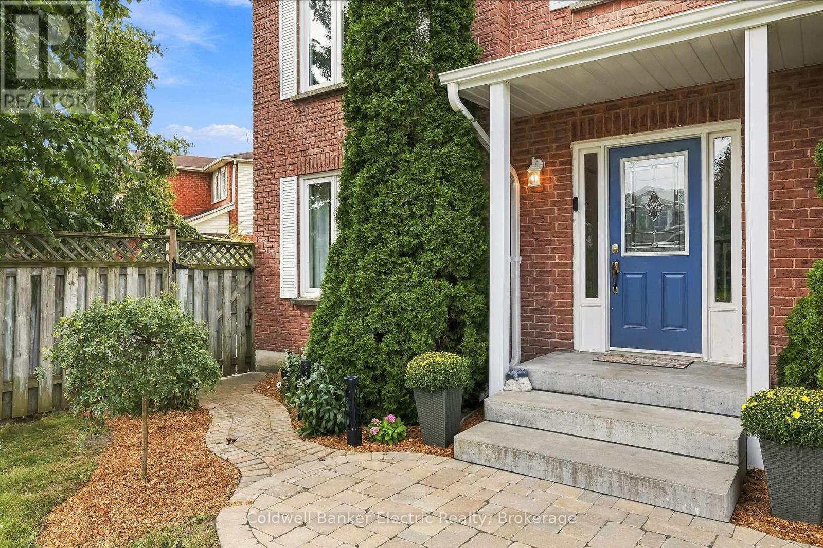 40 Stephen Avenue Property Photo 3