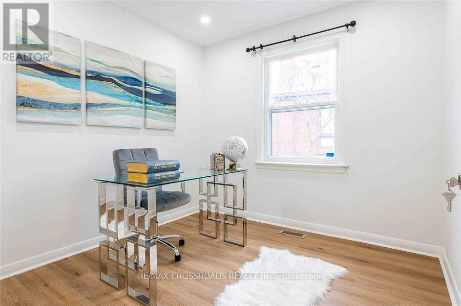 6 Larkhall Avenue Property Photo 17