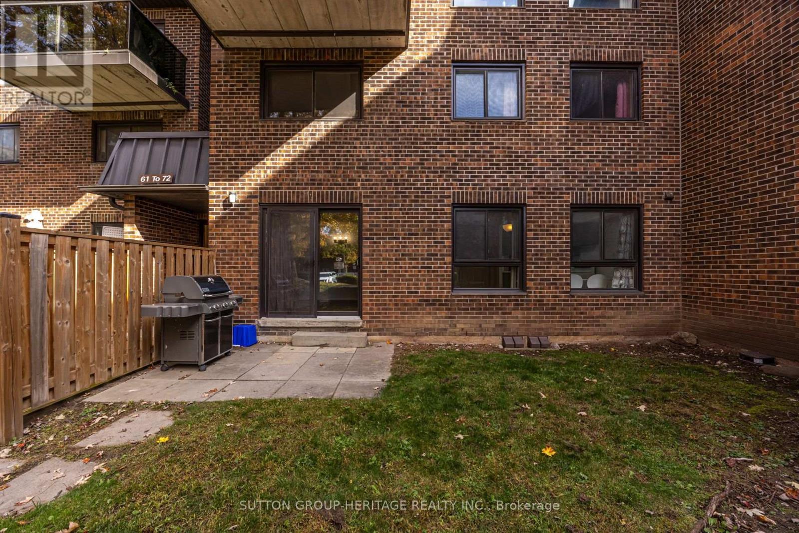 63 - 53 Taunton Road E Property Photo 23