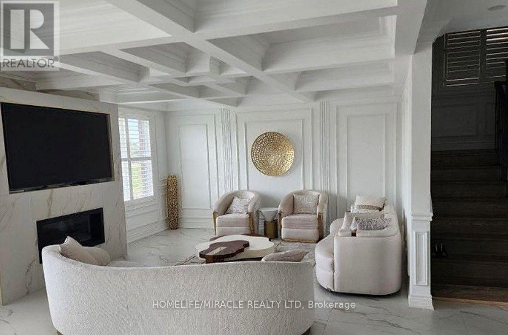 27 Yacht Drive Property Photo 2