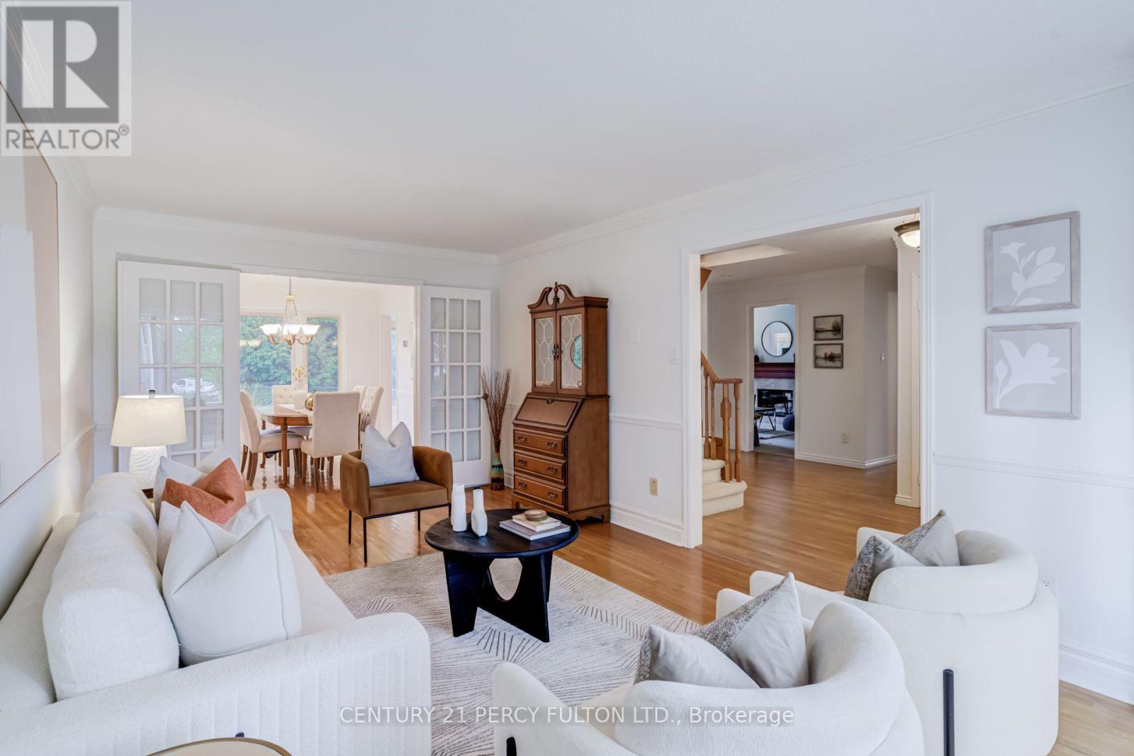 1204 Bramblewood Court Property Photo 4
