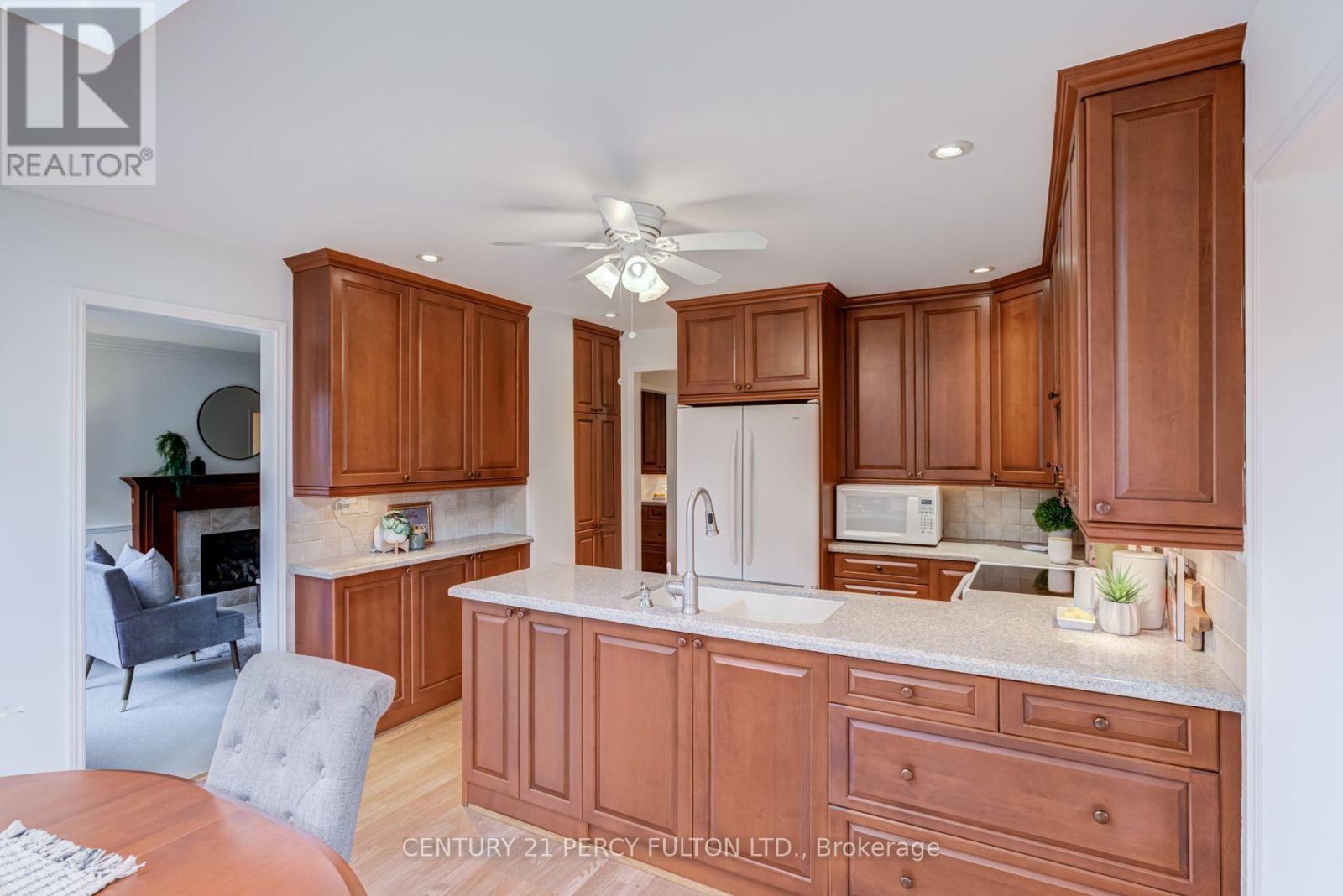 1204 Bramblewood Court Property Photo 19