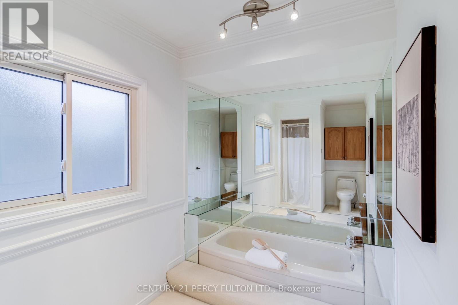 1204 Bramblewood Court Property Photo 33