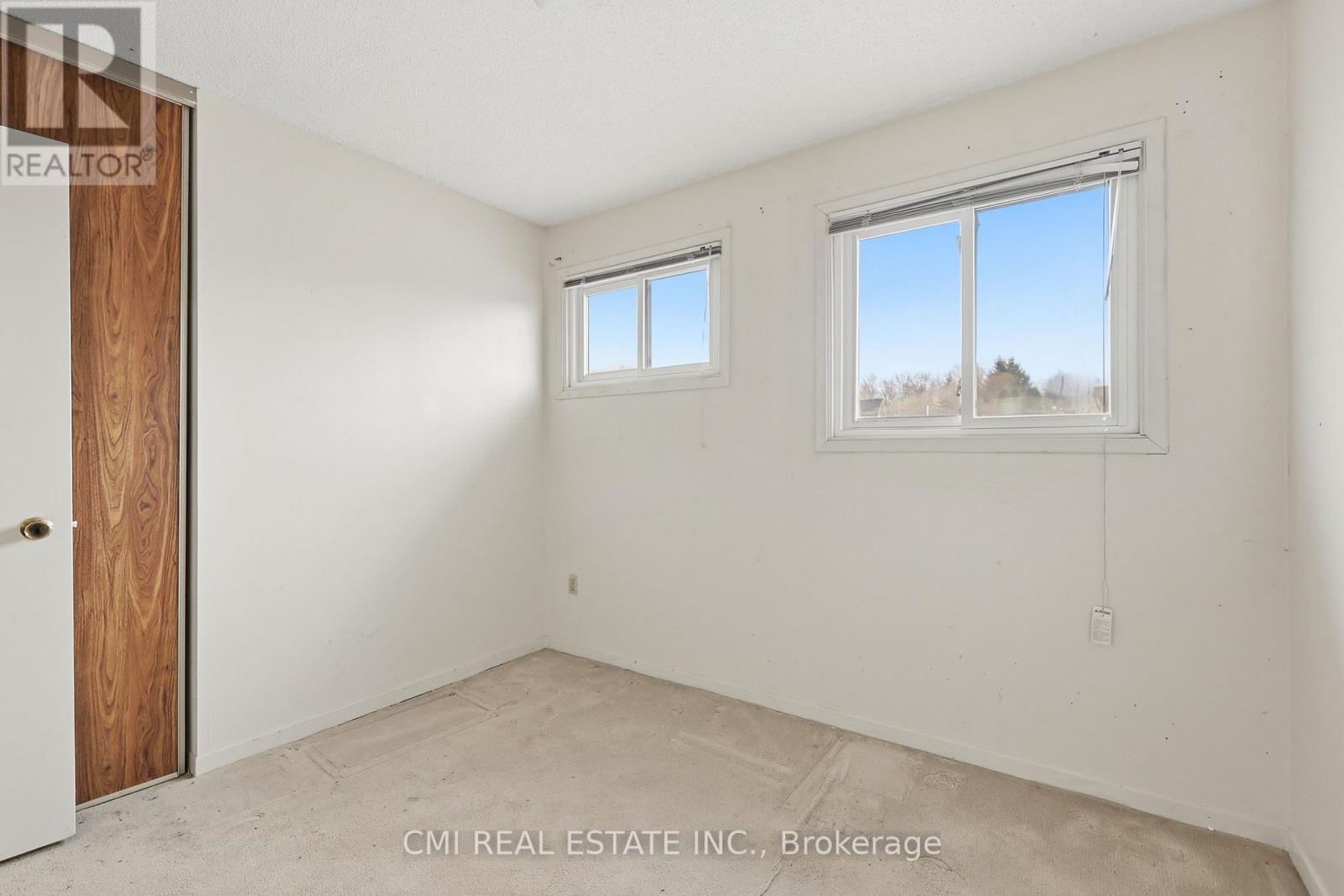 2275 Chapman Court Property Photo 18