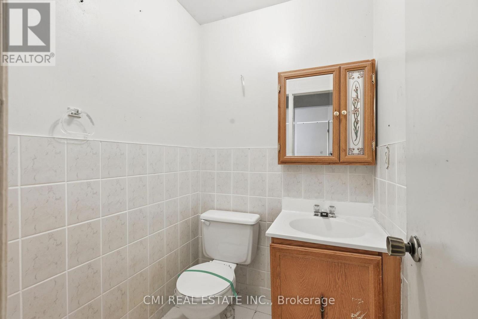 2275 Chapman Court Property Photo 22