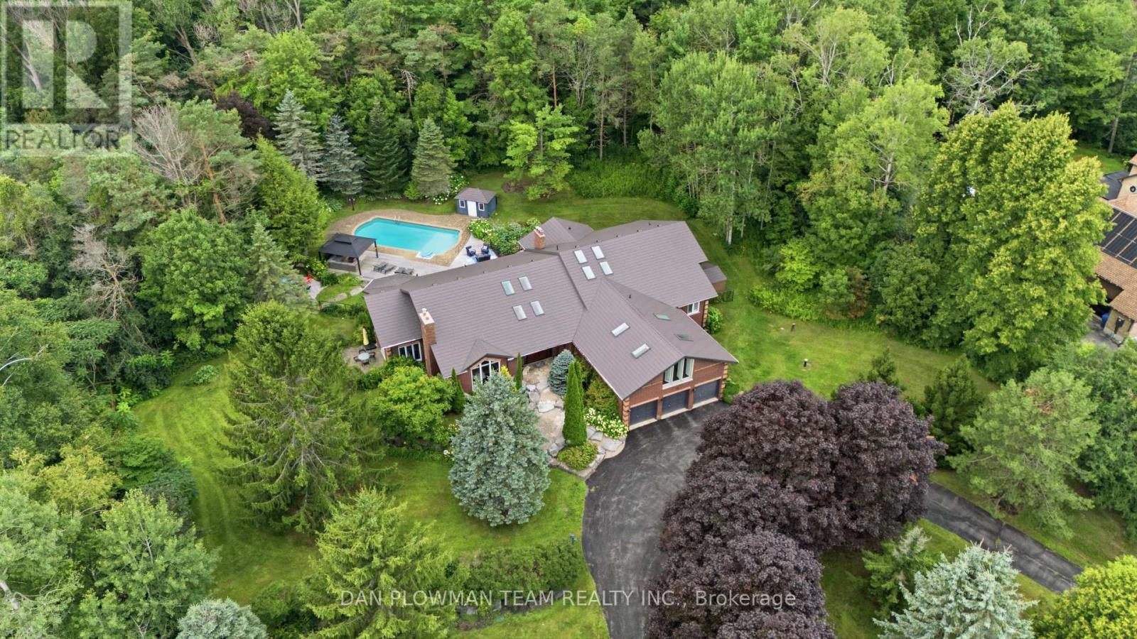 64 WOODBRIDGE CIRCLE Property Photo 1