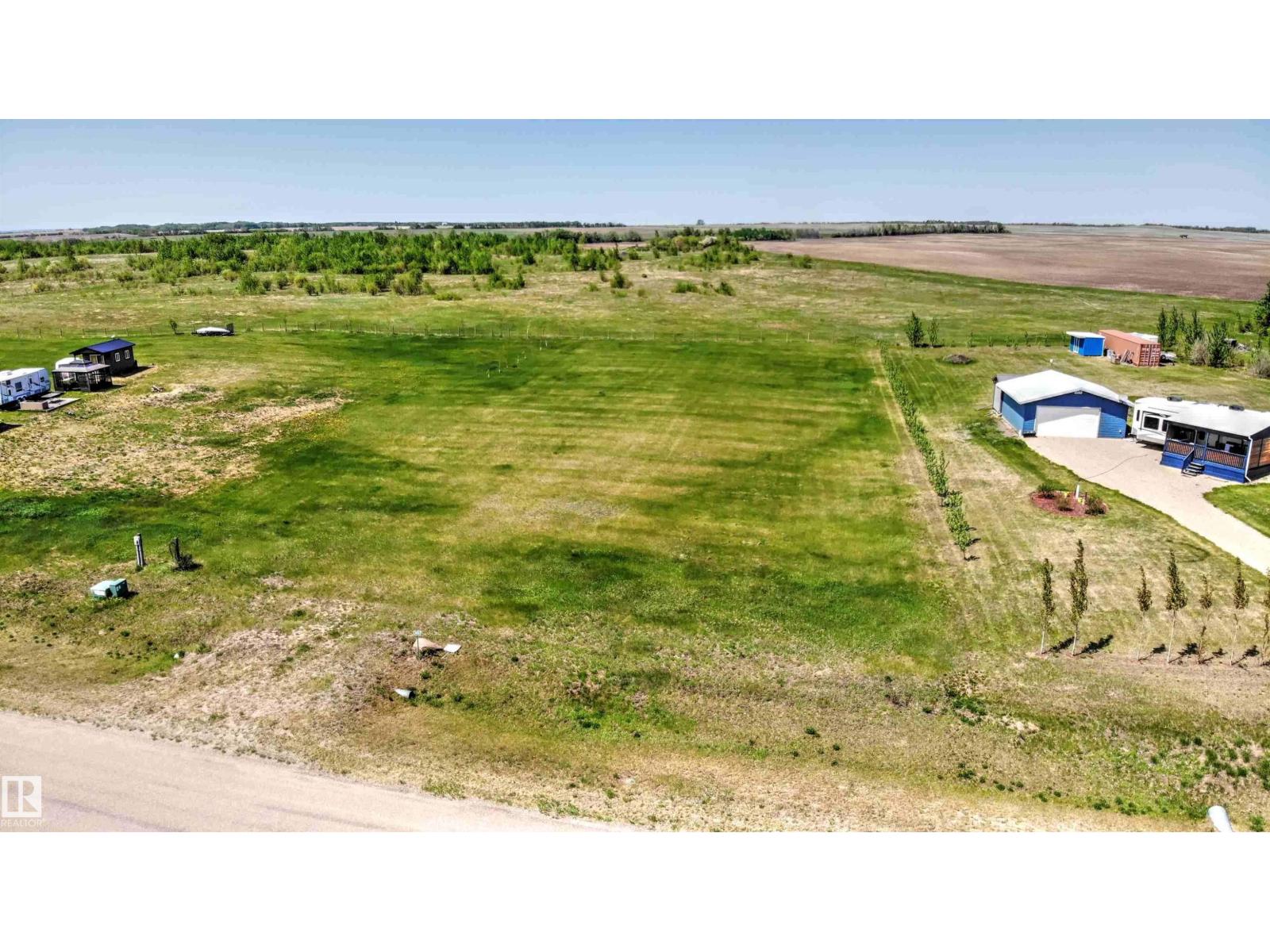 805 56316 Rr 113 Property Photo 1