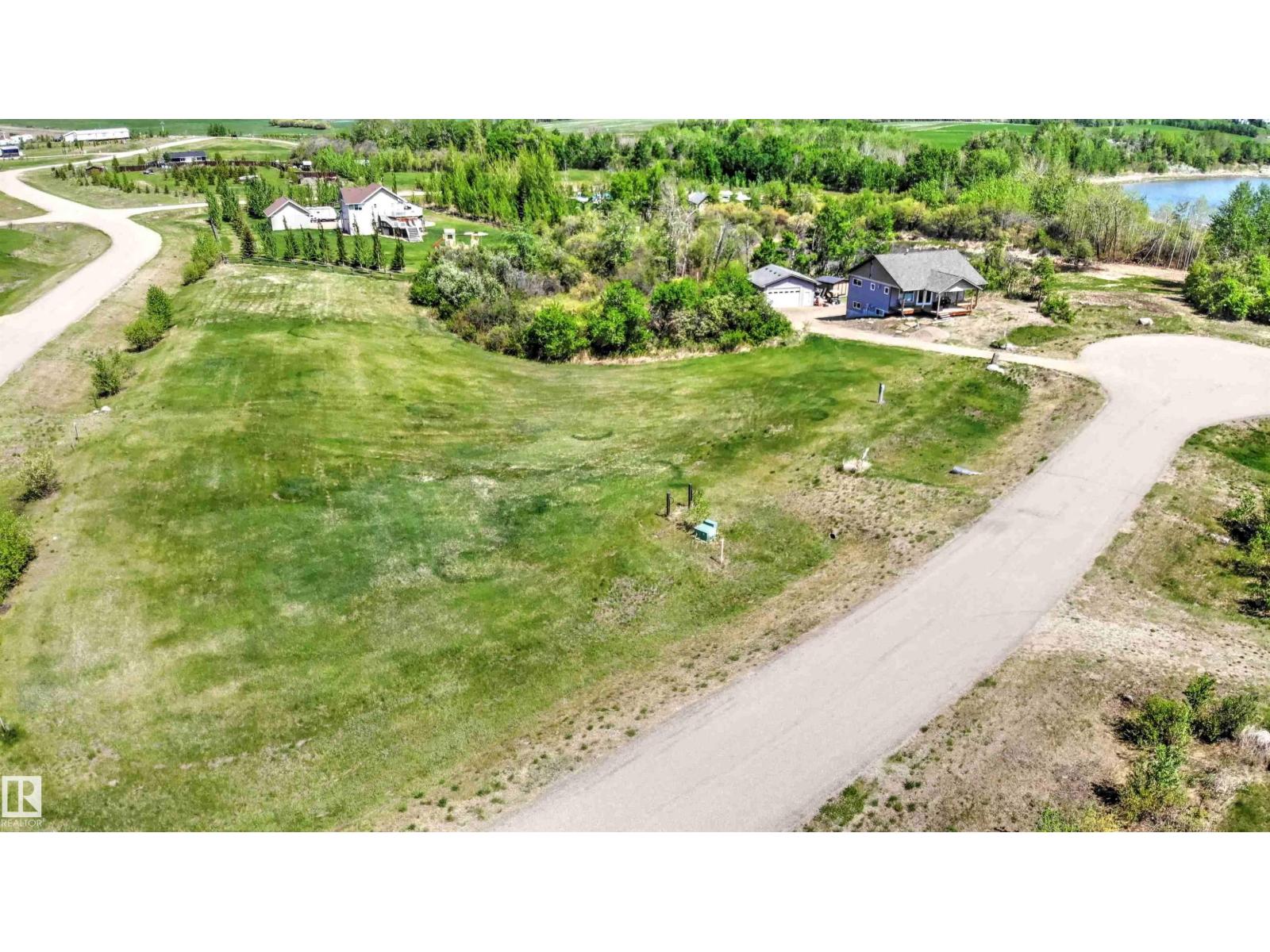 863 56316 Rr 113 Property Photo 2