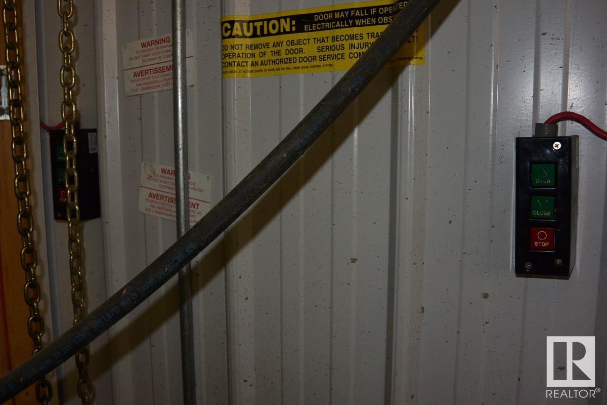 5005 49 A St Property Photo 26