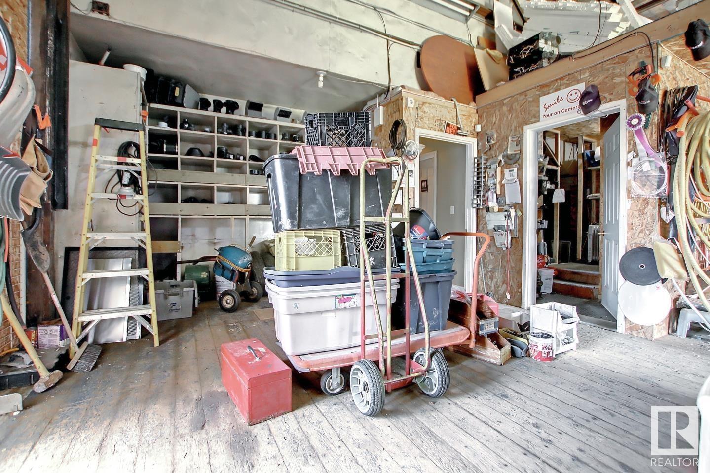 4807 52 St Property Photo 15