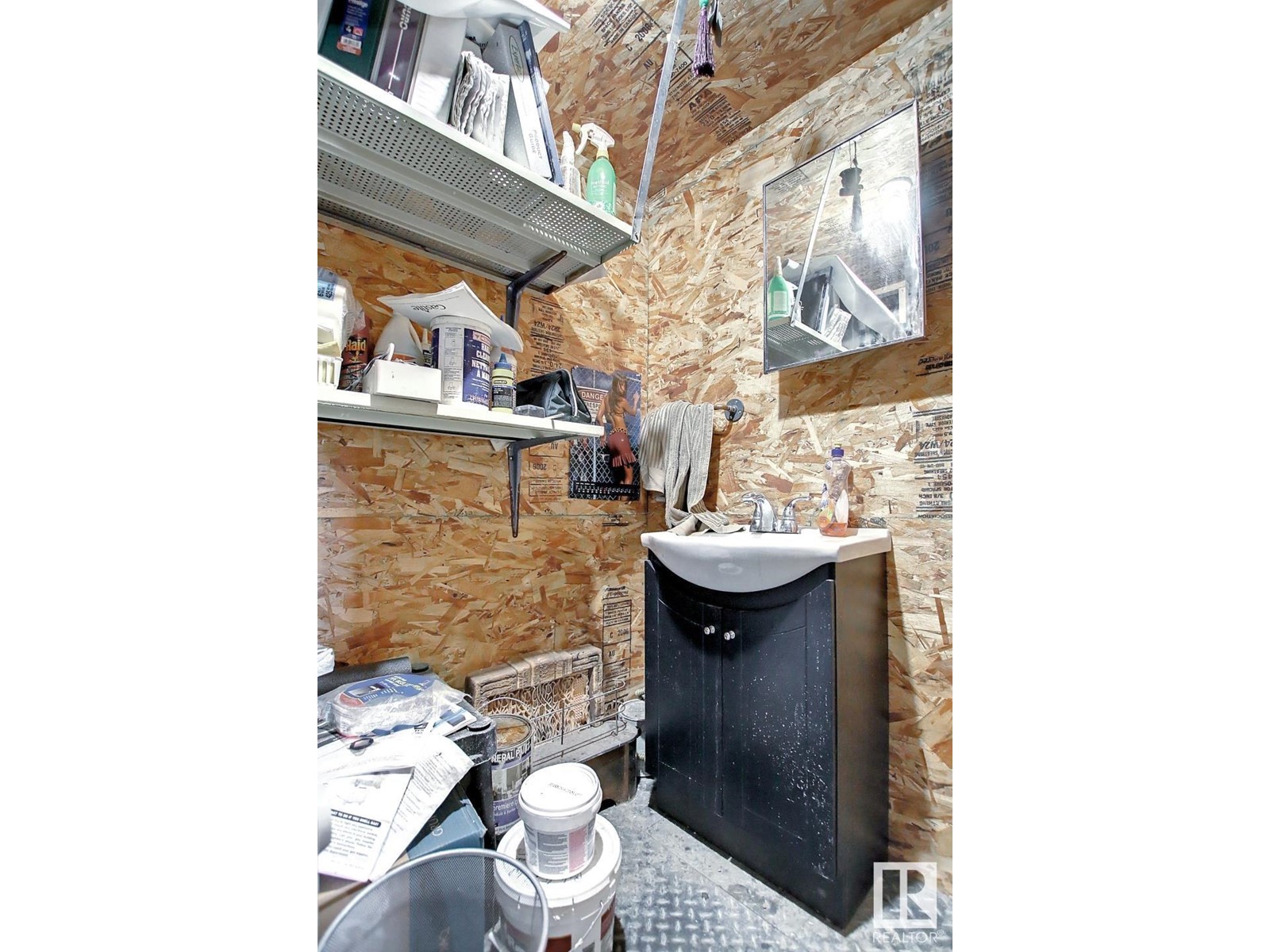 4807 52 St Property Photo 22