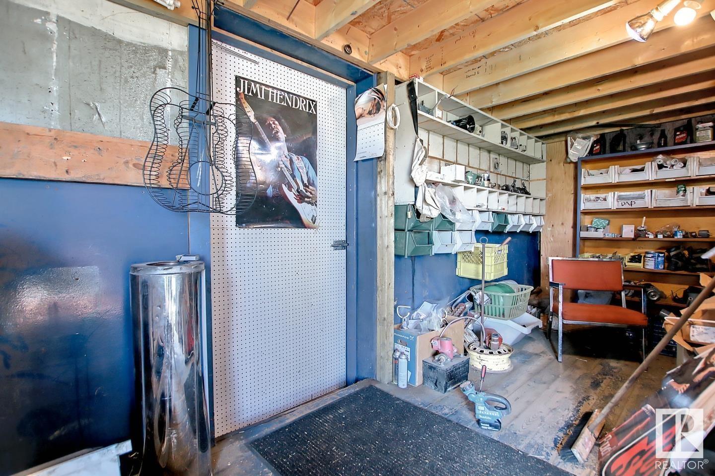 4807 52 St Property Photo 24