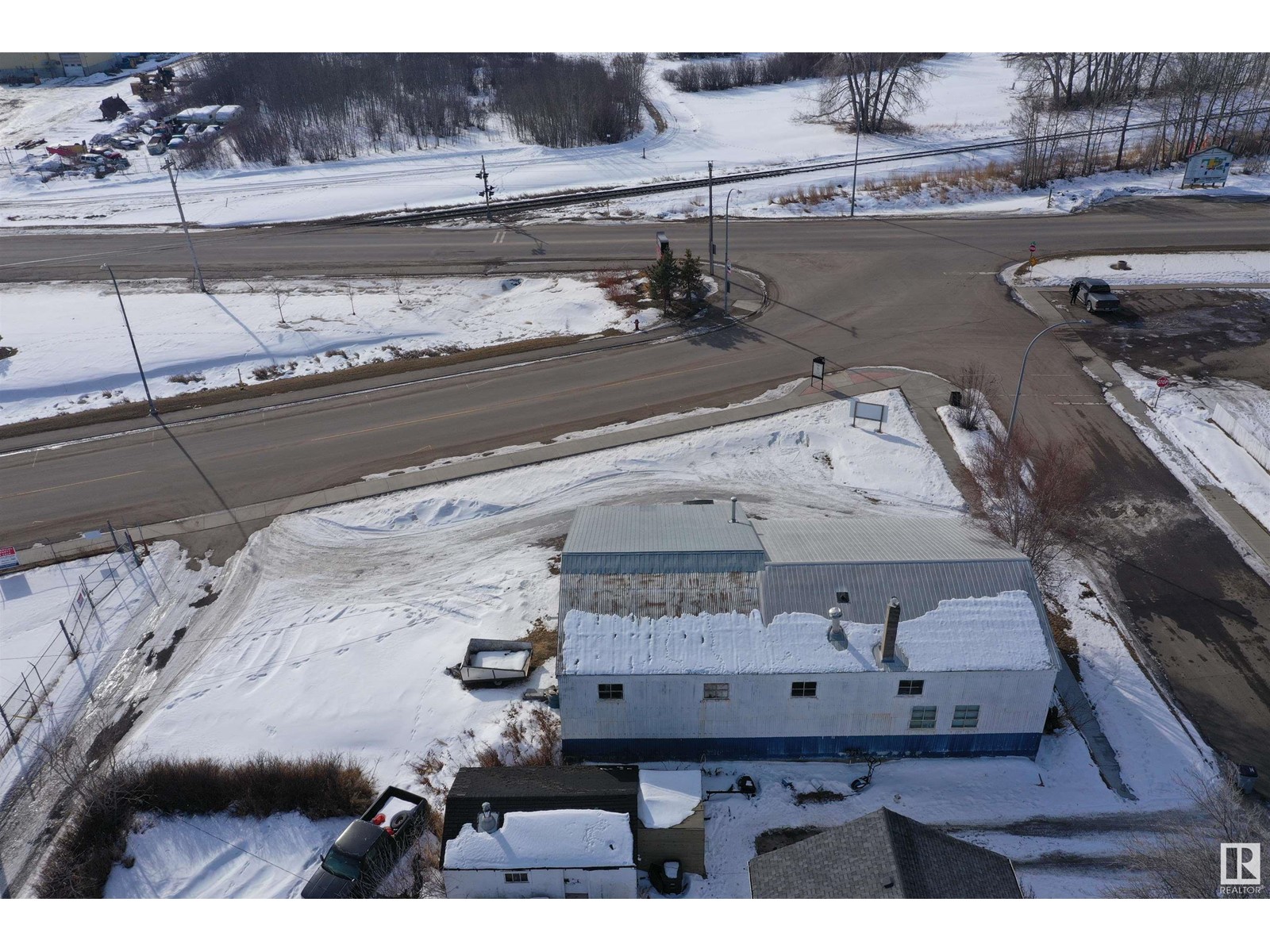 4807 52 St Property Photo 40
