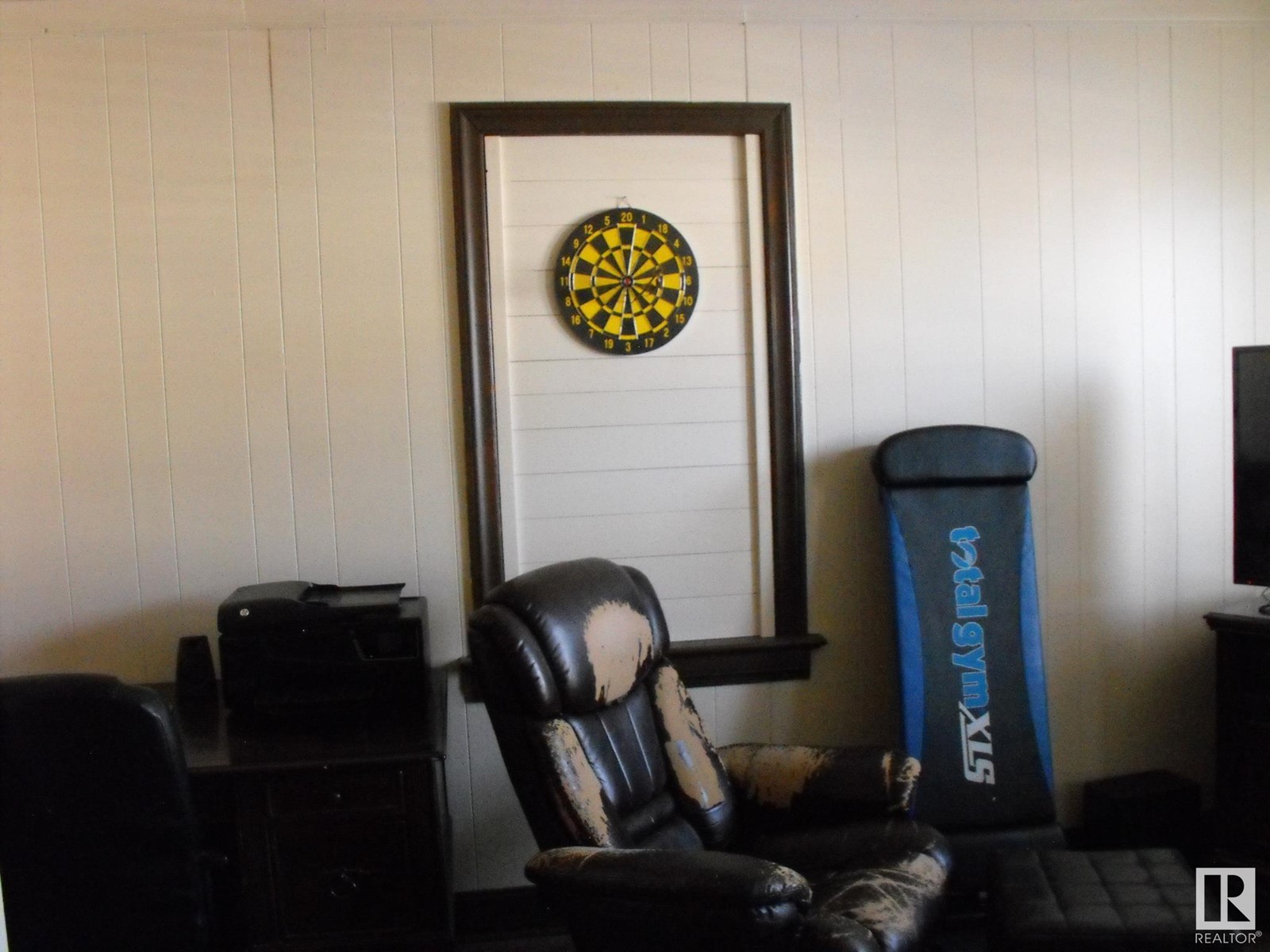 4823 50 Av Property Photo 15
