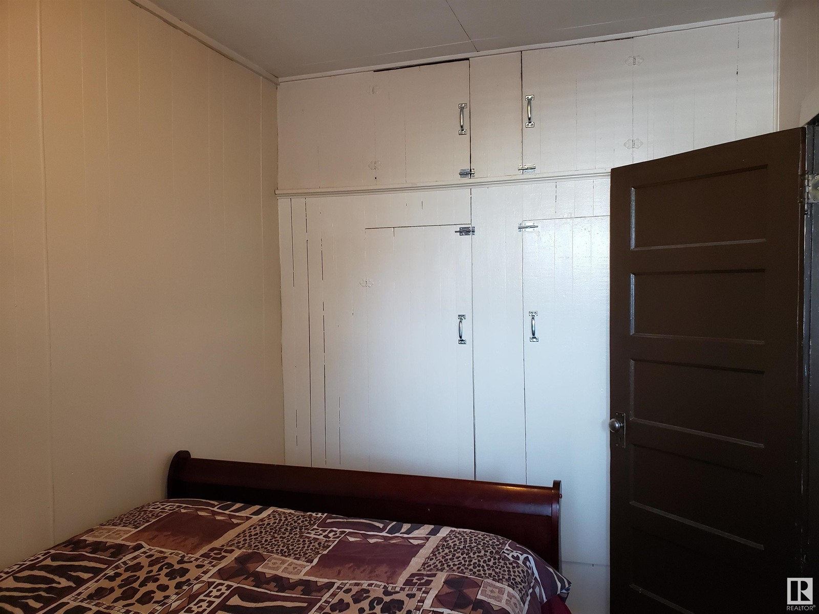 4823 50 Av Property Photo 18