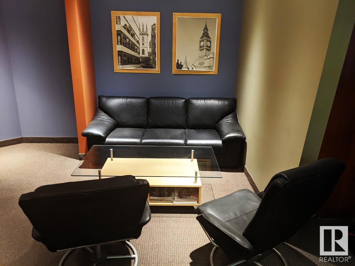 17410 107 Av Nw Property Photo 3