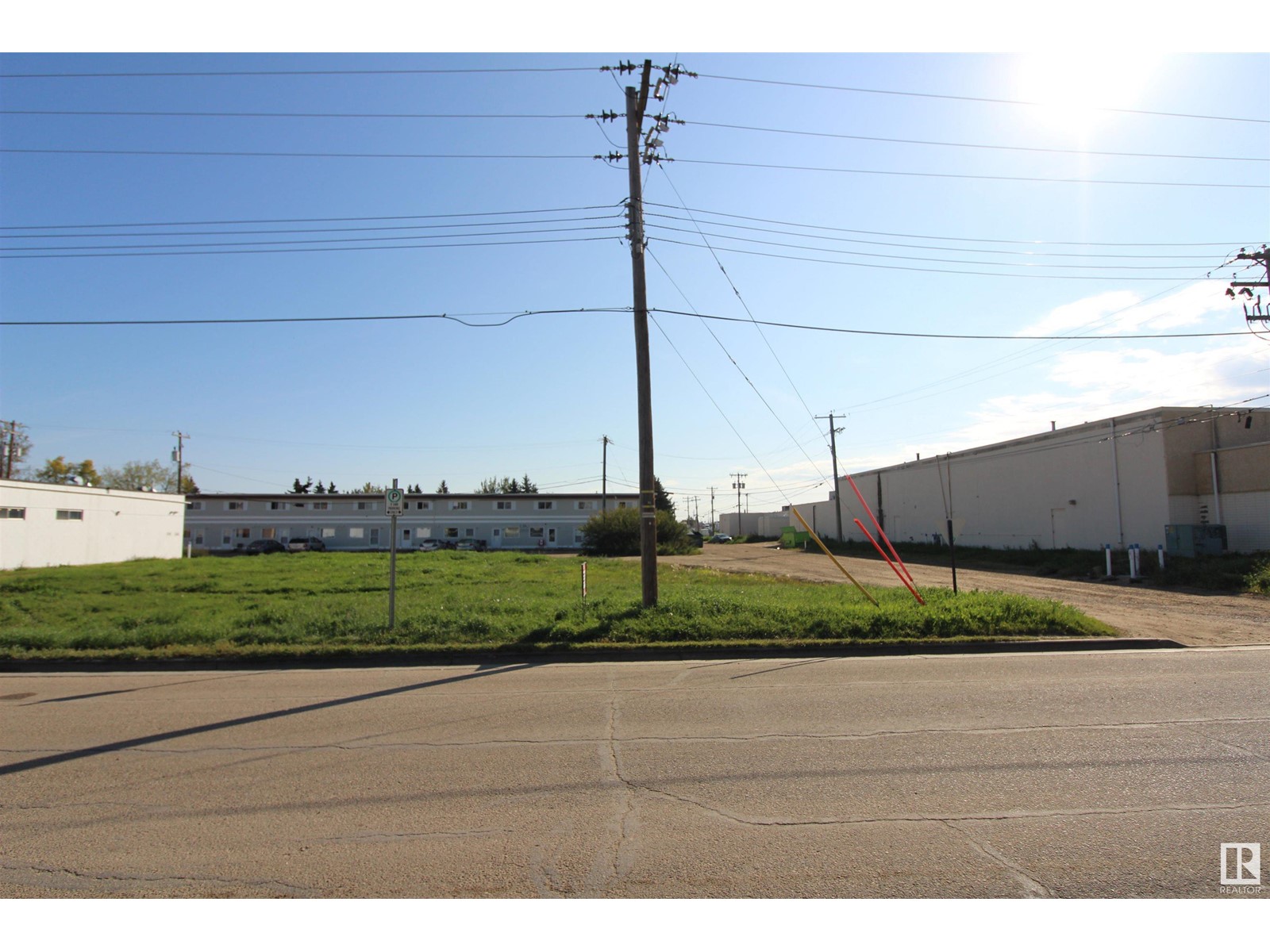 10103 104 Av Property Photo 8
