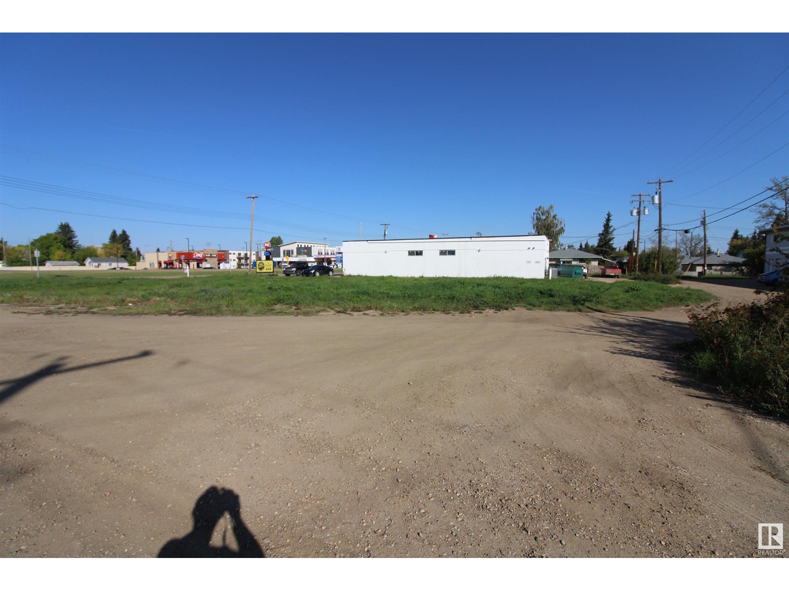 10103 104 Av Property Photo 11