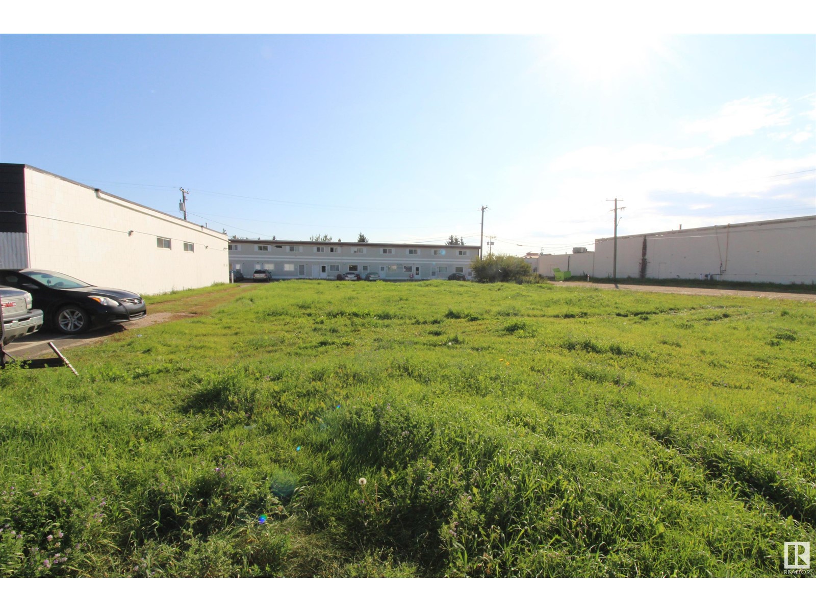10107 104 Av Property Photo 11
