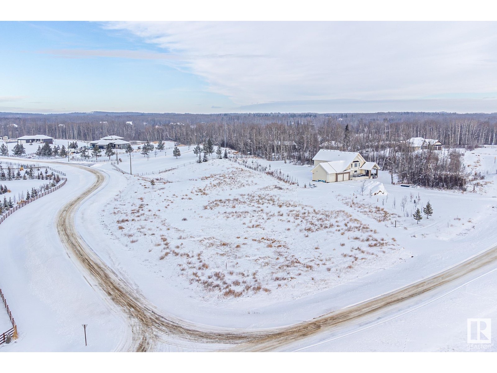 #35 53524 Rge Rd 275 Property Photo 2