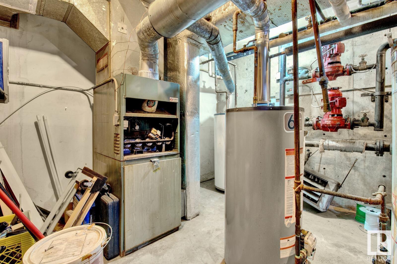 5102 50 Av Property Photo 45