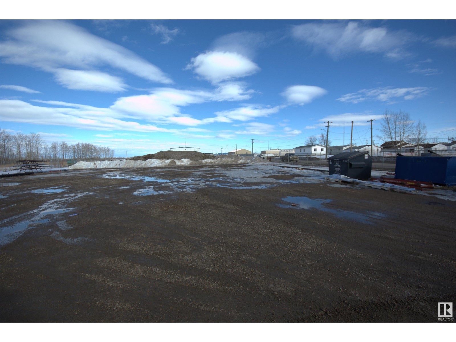 4703 54 Avenue Property Photo 17