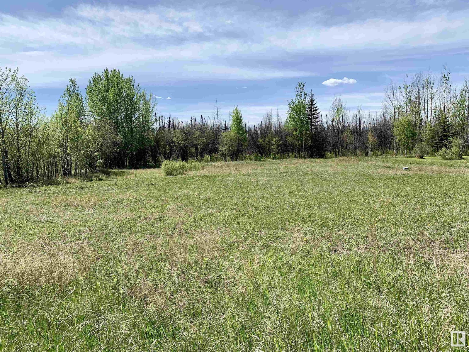#72 9002 Hwy 16 Property Photo 1