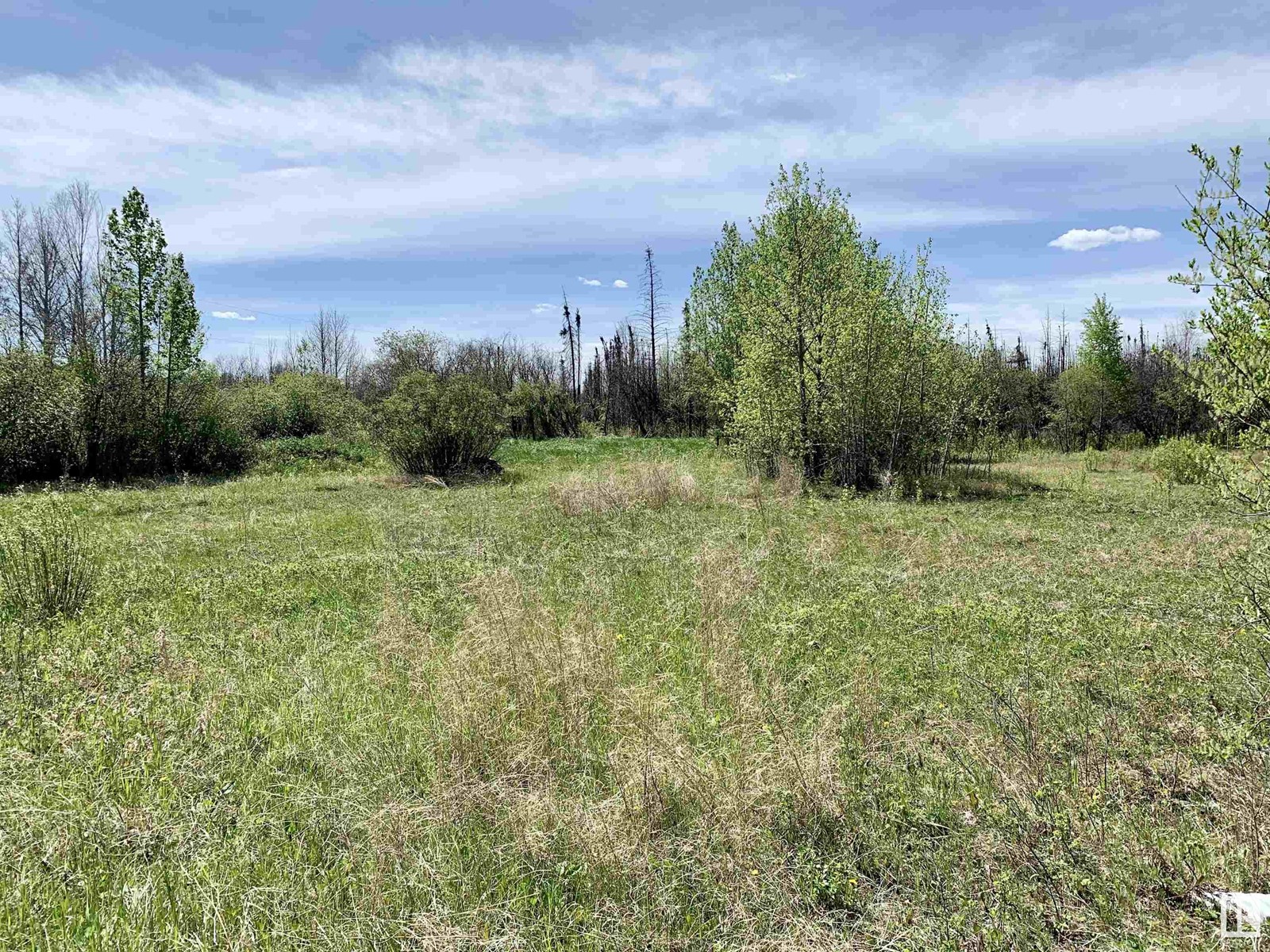 #72 9002 Hwy 16 Property Photo 2