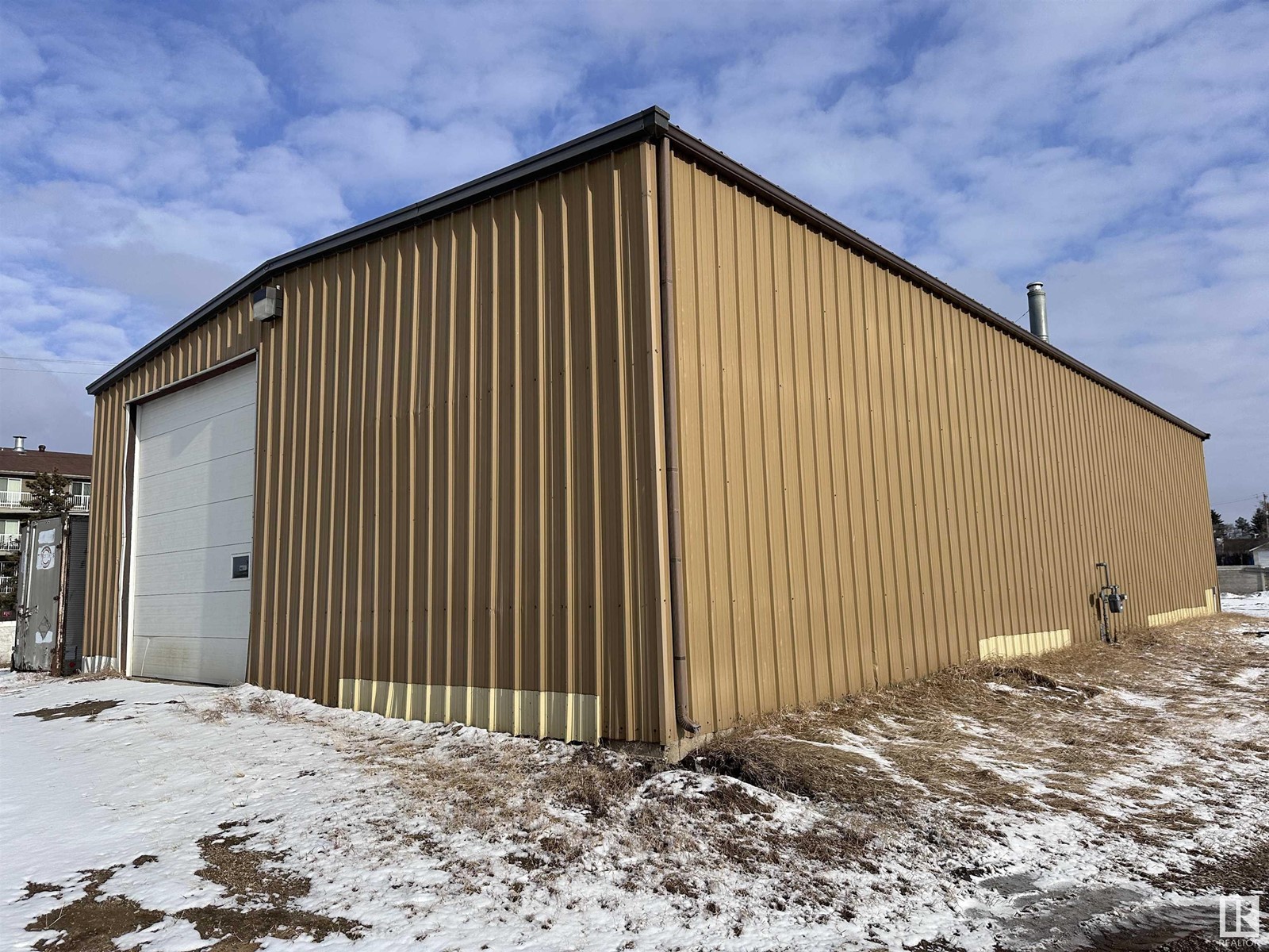 10808 97 Av Property Photo 15