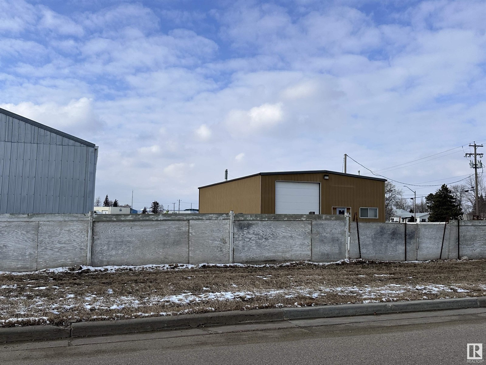 10808 97 Av Property Photo 21