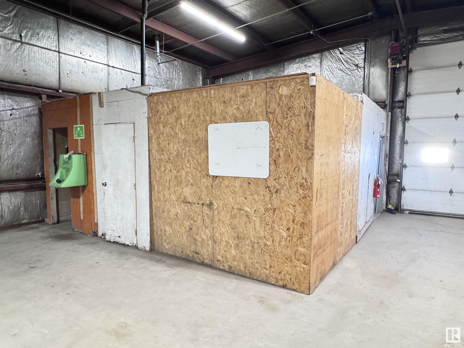 10808 97 Av Property Photo 38