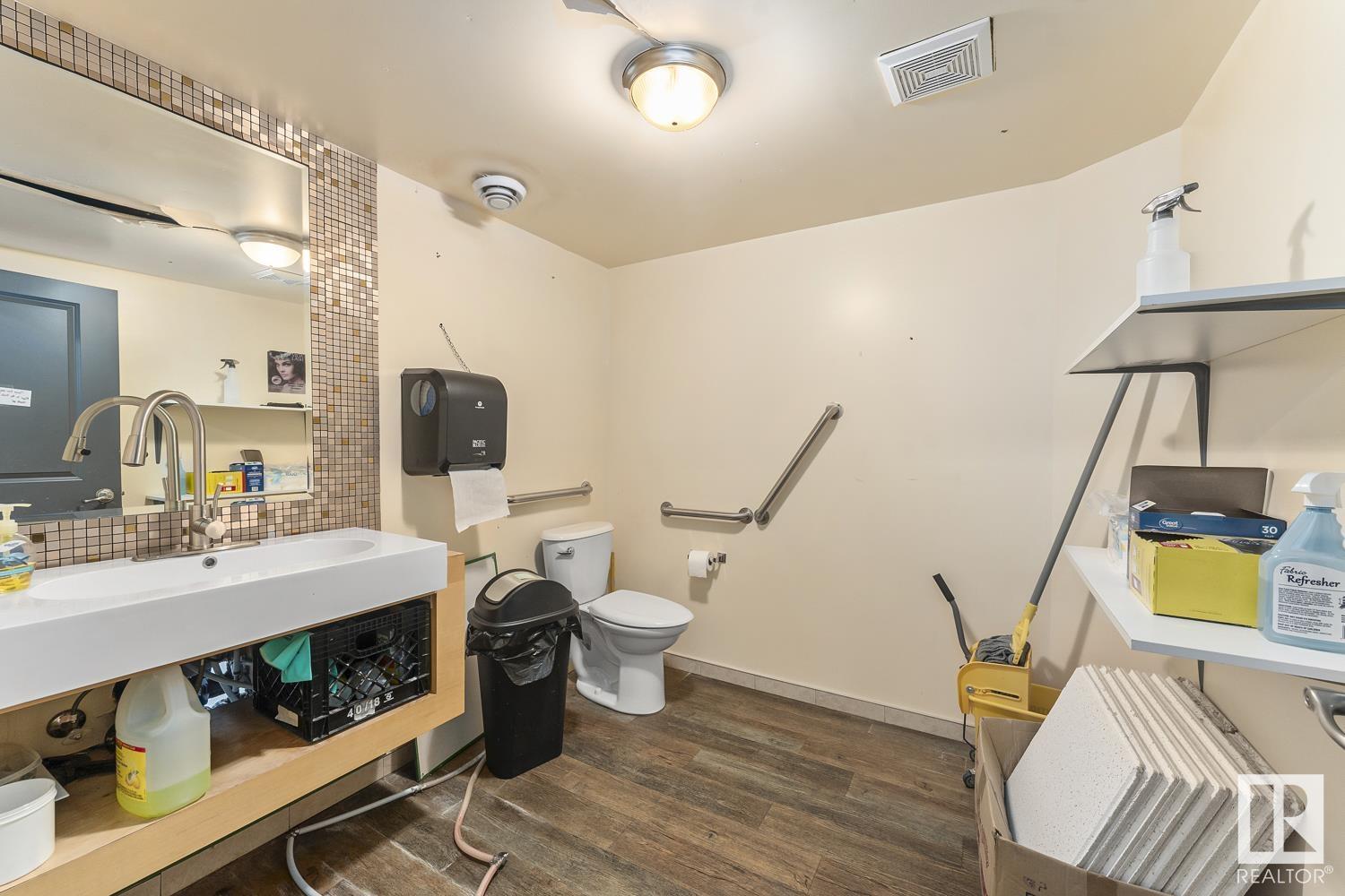 0 N/a Property Photo 14