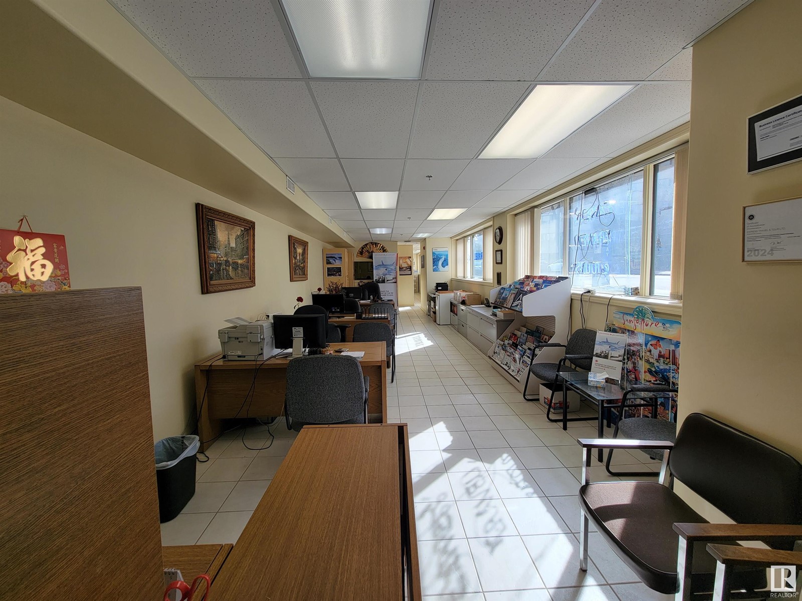10155 112 St Nw Property Photo 9