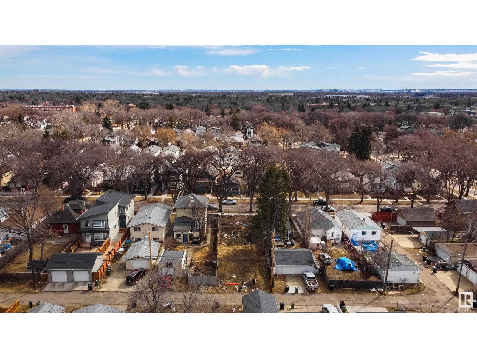 12026 93 St Nw Property Photo 14