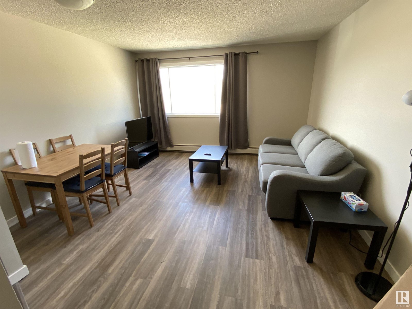 4943 Chalmers Av Property Photo 9
