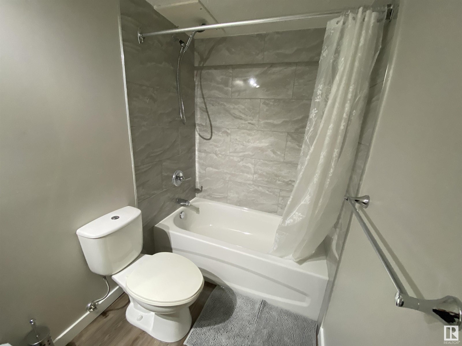 4943 Chalmers Av Property Photo 15