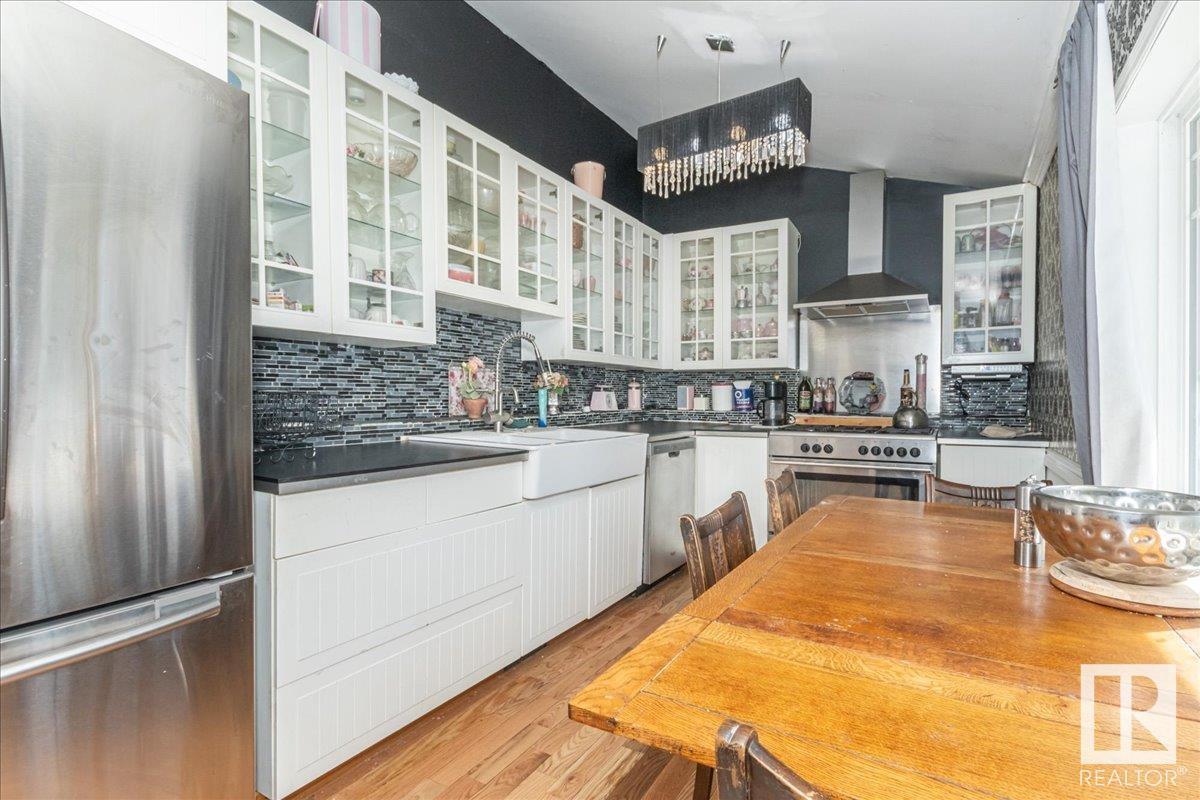 4518 51 Av Property Photo 15